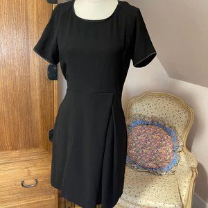 Cotelac black scoop neck midi dress for work or cocktail party sz 1